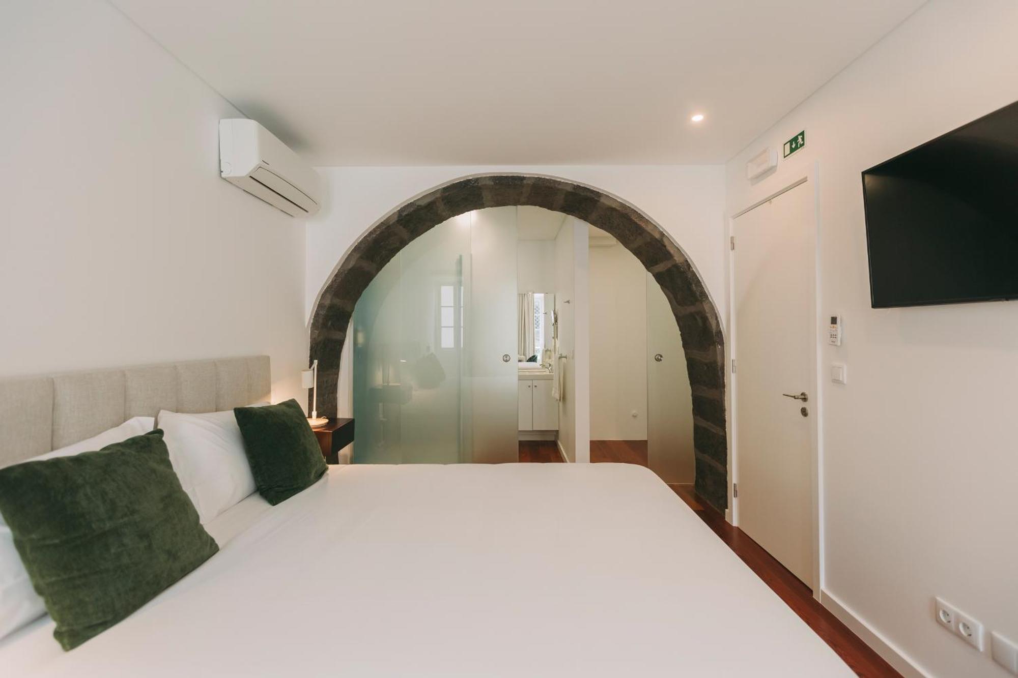 Azores Inn - Family Suites Ponta Delgada  Phòng bức ảnh