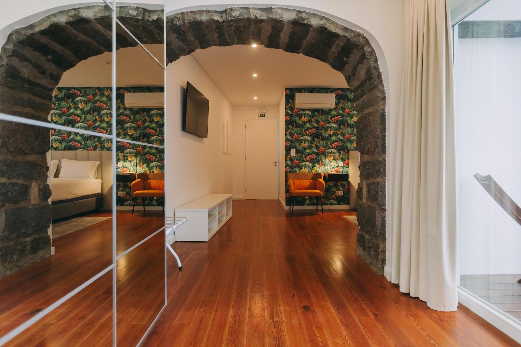 Azores Inn - Family Suites Ponta Delgada  Phòng bức ảnh